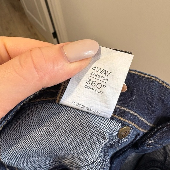 DL1961- Emma Legging JEAN - Picture 10 of 11